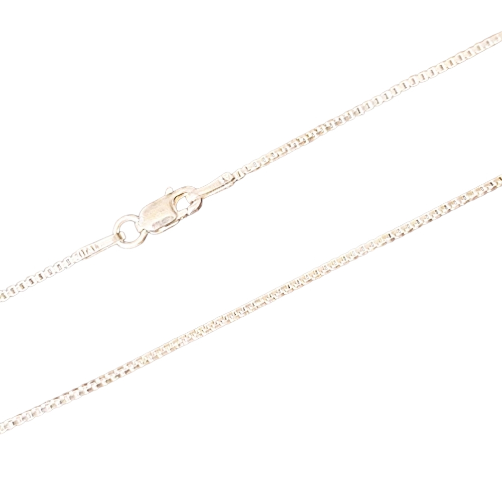 ✨️1mm Italian Sterling Silver Rhodium Plated 26" Box Chain With Lobster Clasp!